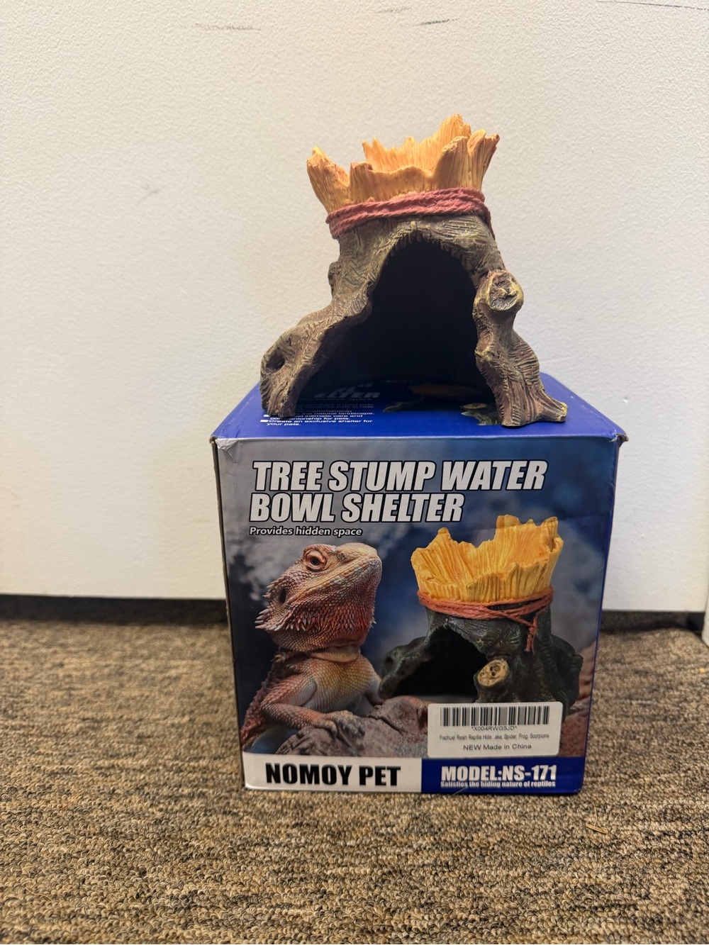NOMOY PET Tree Stump Water Bowl Shelter Reptile Hide Bearded Dragon NS-171